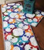 Around the Square table runner sewing pattern from Creek Side Stitches 2