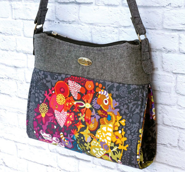 The Gabby Bag sewing pattern from Emmaline Bags