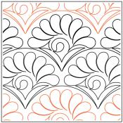 Christys-Clamshell-Feather-paper-longarm-quilting-pantograph-design-Christy-Dillon